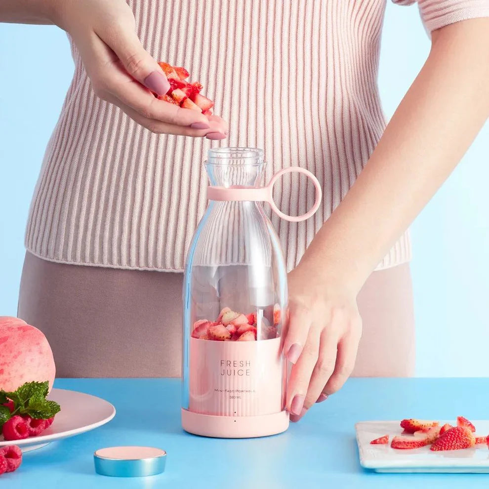 Portable Rechargeable Blender for Shakes
